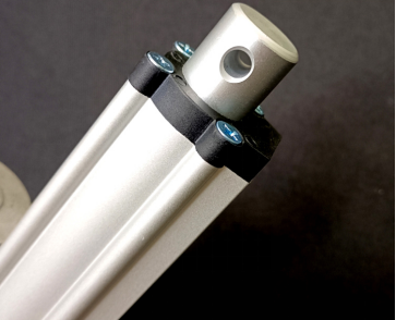 電動(dòng)升降桿實(shí)拍圖